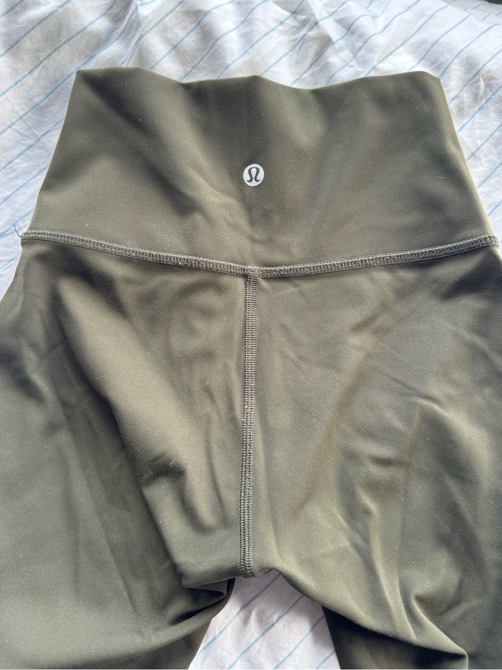 lululemon Align High-Rise (Short/petite) size 2 - Picture 2 of 5
